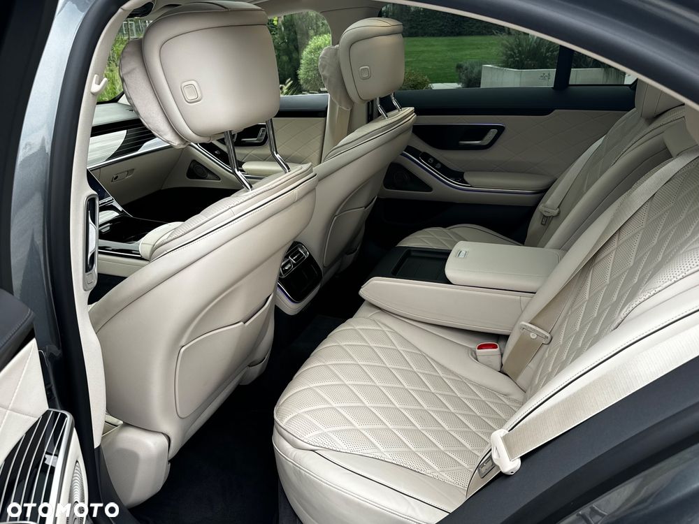 Mercedes-Benz Klasa S 580 e PHEV 4-Matic AMG Line 9G-TRONIC - 13