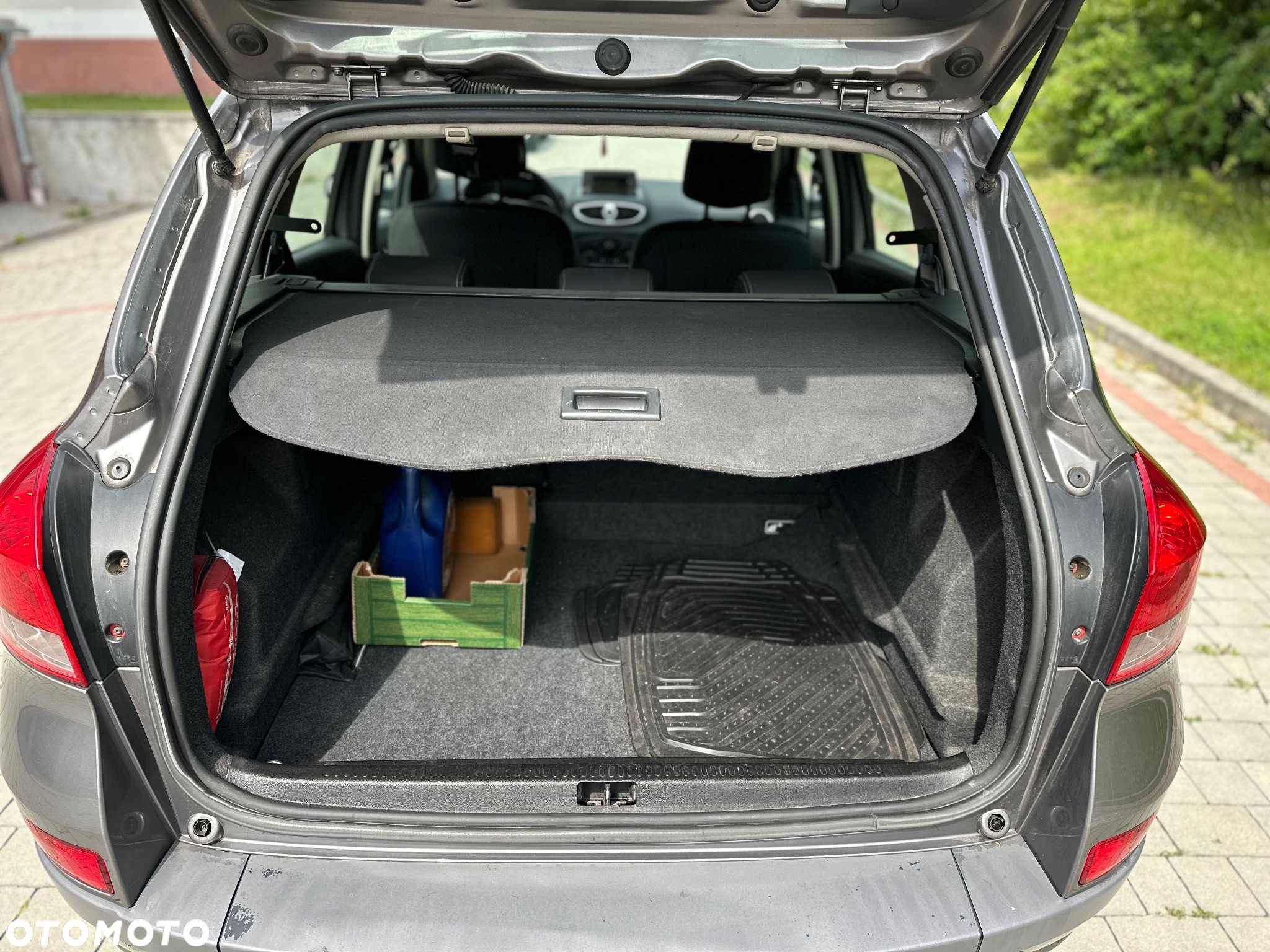 Renault Clio 1.5 dCi 85 FAP Grandtour Luxe - 6