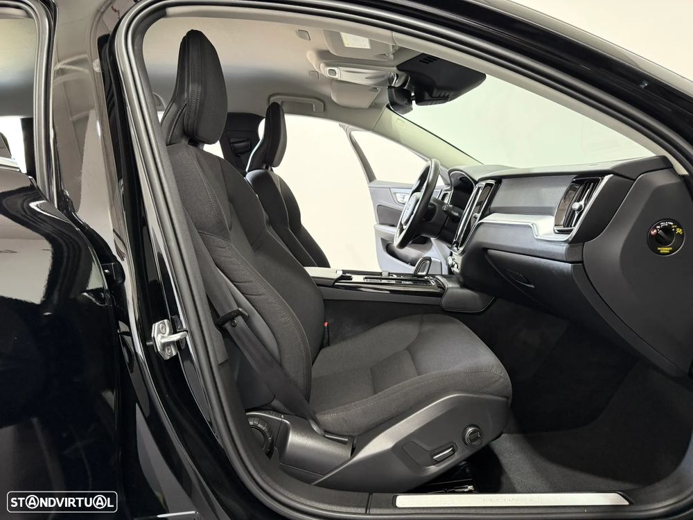 Volvo V60 2.0 T6 AWD TE Inscription Expression - 38