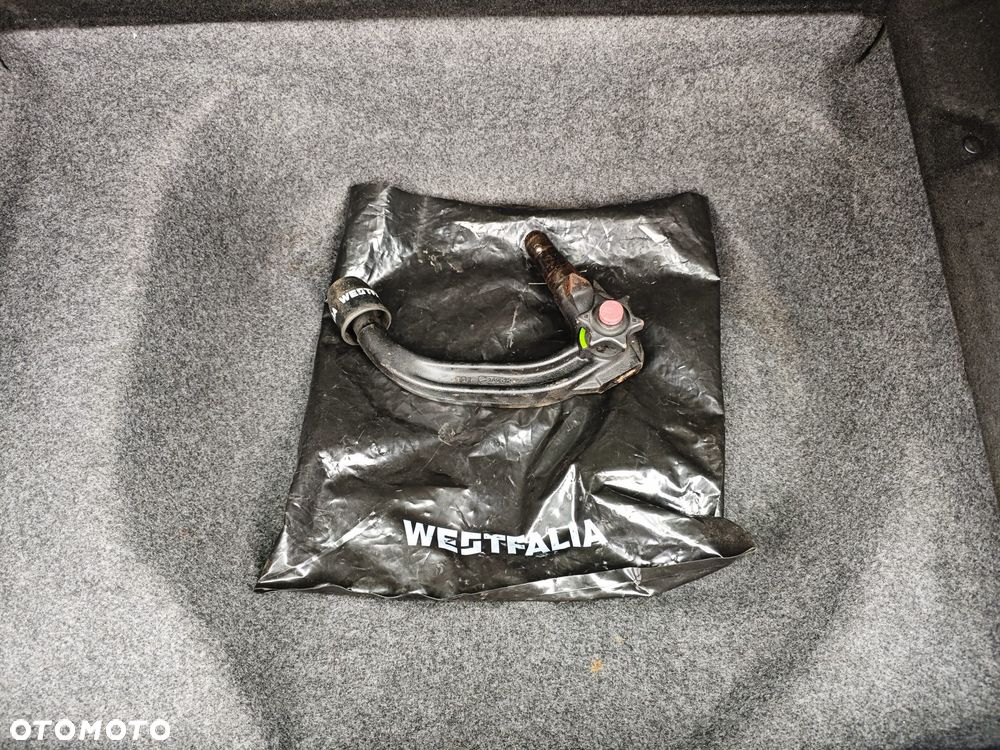 Mercedes-Benz Klasa B 200 CDI Special Edition - 37