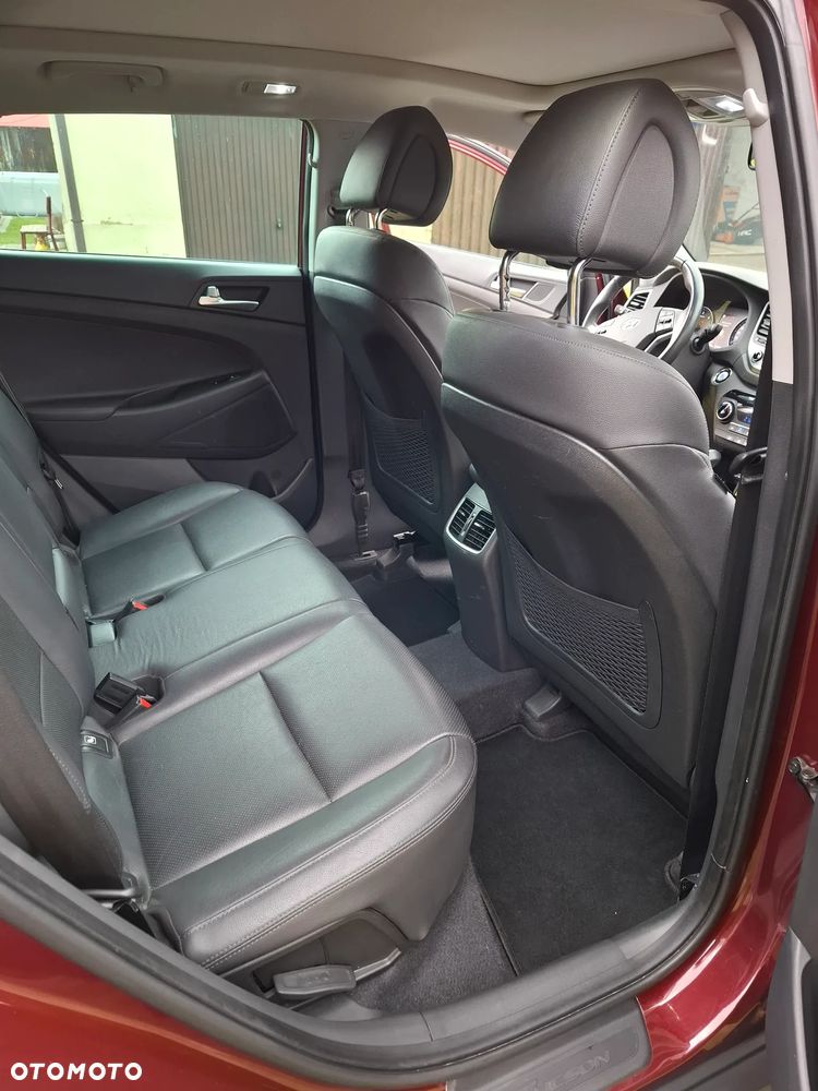 Hyundai Tucson 2.0 CRDI 4WD Automatik Premium - 7