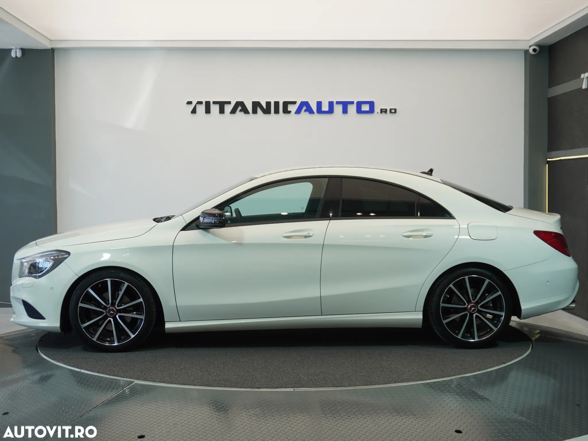 Mercedes-Benz CLA 200 7G-DCT Edition 1 - 5