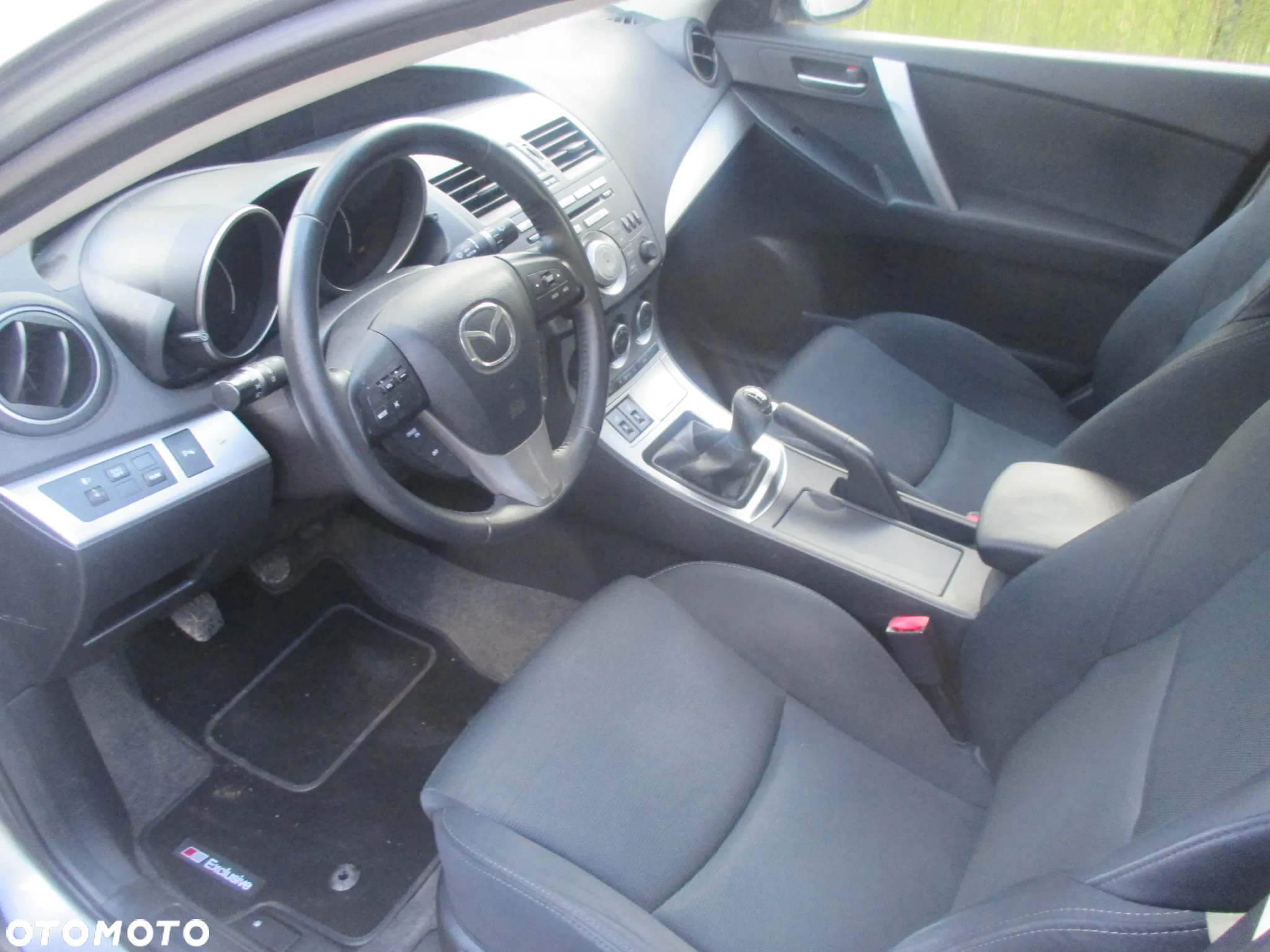 Mazda 3 1.6 Exclusive - 24