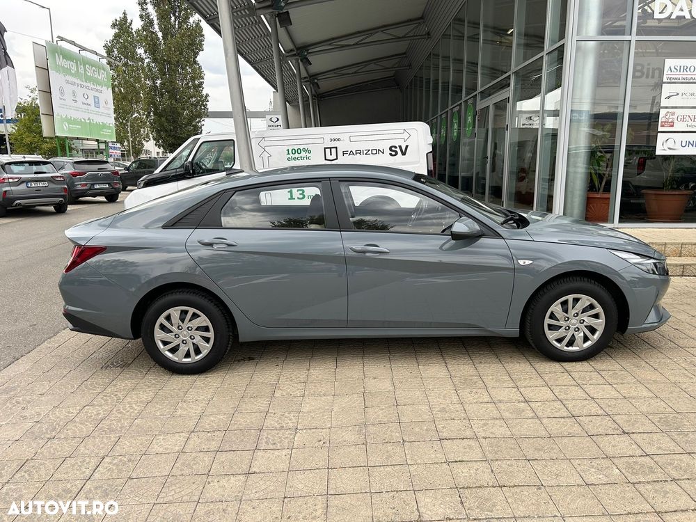 Hyundai Elantra 1.6 l 123 CP 6MT Classic - 10