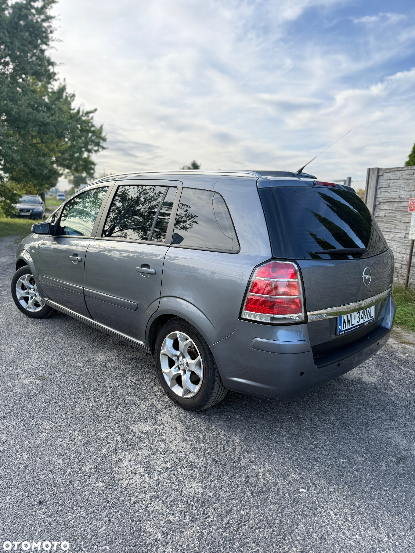 Opel Zafira 1.8 Cosmo - 8