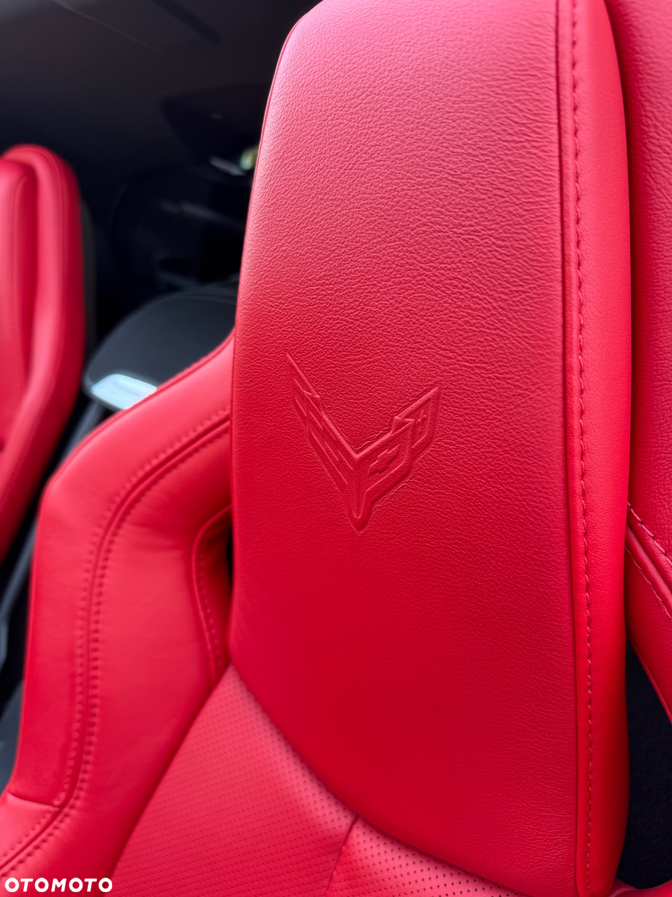 Chevrolet Corvette - 15