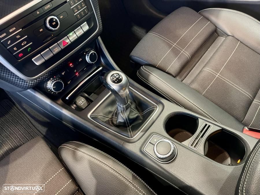 Mercedes-Benz A 180 d Urban - 14