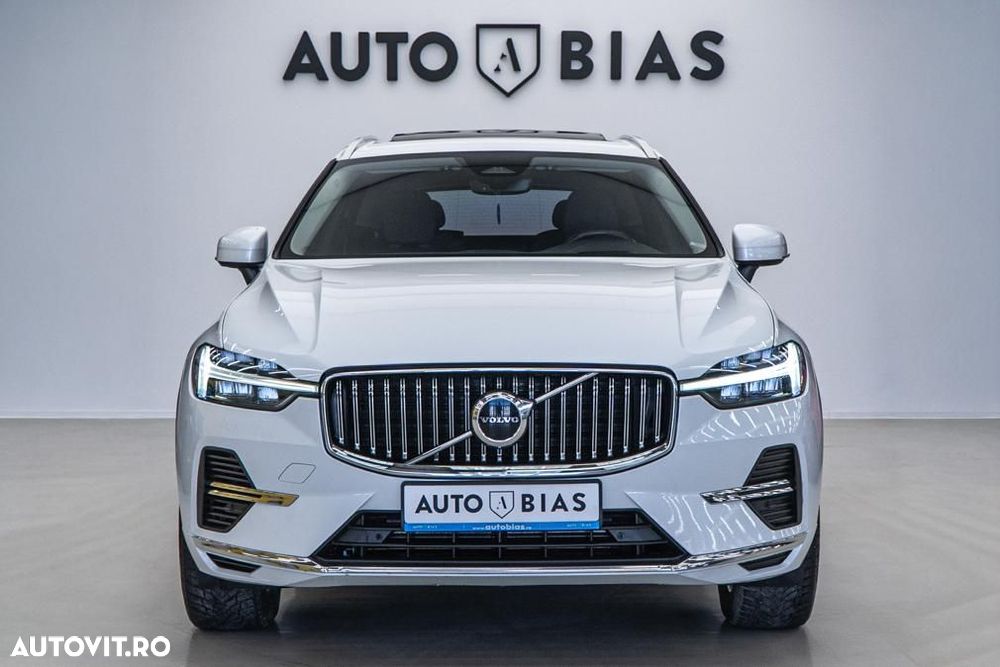 Volvo XC 60 T6 AWD Recharge Geartronic Inscription - 28