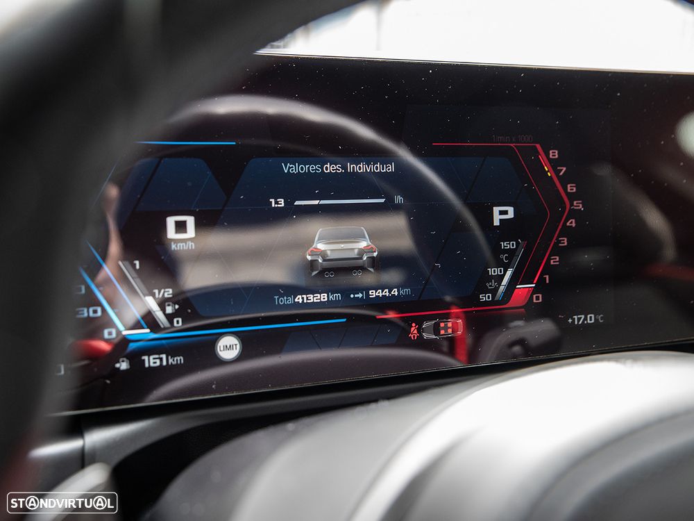 BMW M2 Auto - 28