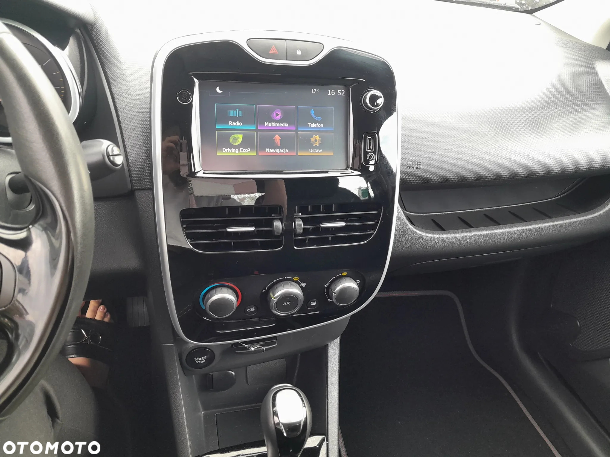 Renault Clio dCi 90 EDC Limited - 17