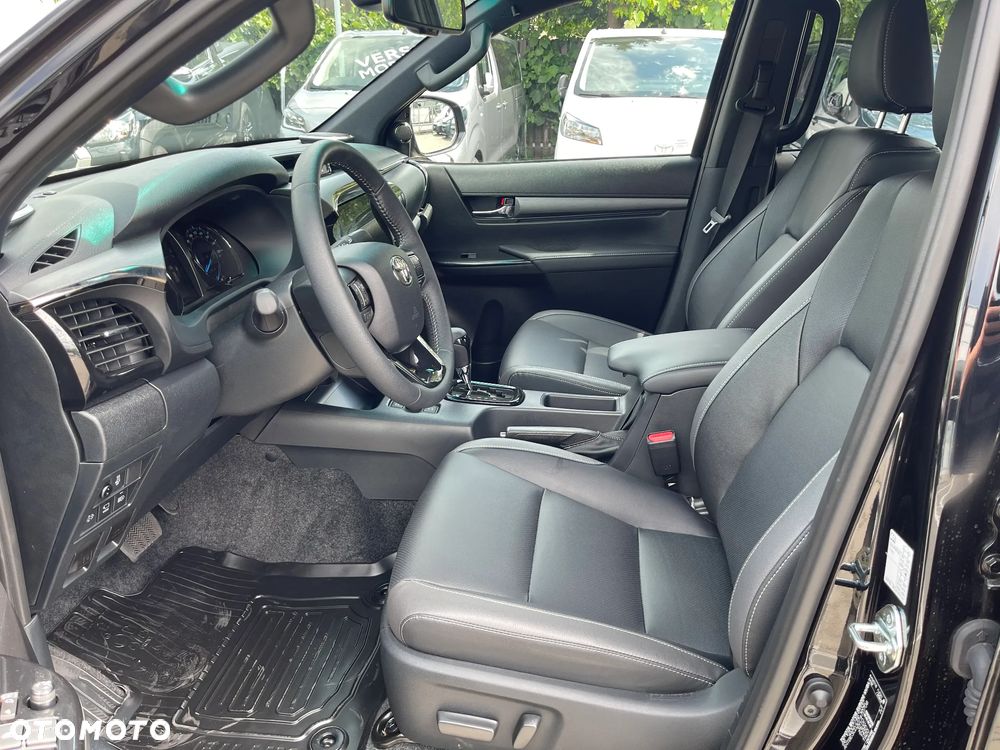 Toyota Hilux 2.8 D-4D Double Cab Invincible 4x4 - 13
