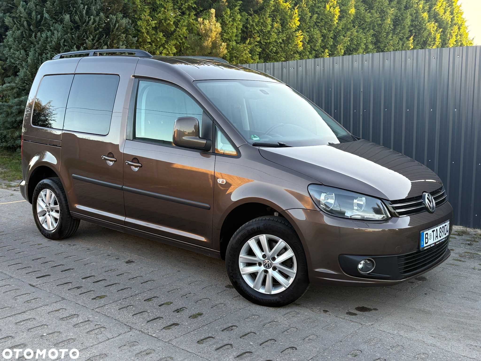 Volkswagen Caddy 1.6 TDI Comfortline DSG - 3
