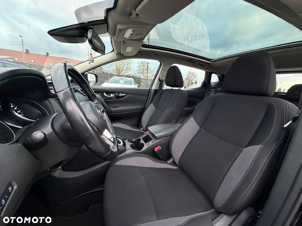 Nissan Qashqai 1.3 DIG-T DCT N-WAY - 28