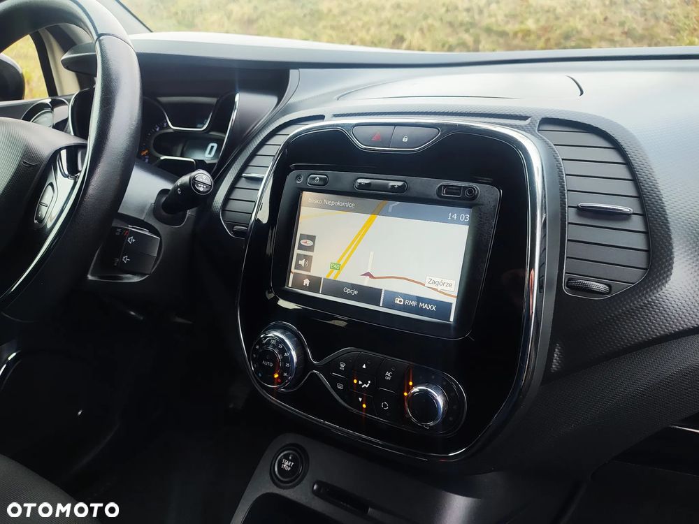 Renault Captur - 27