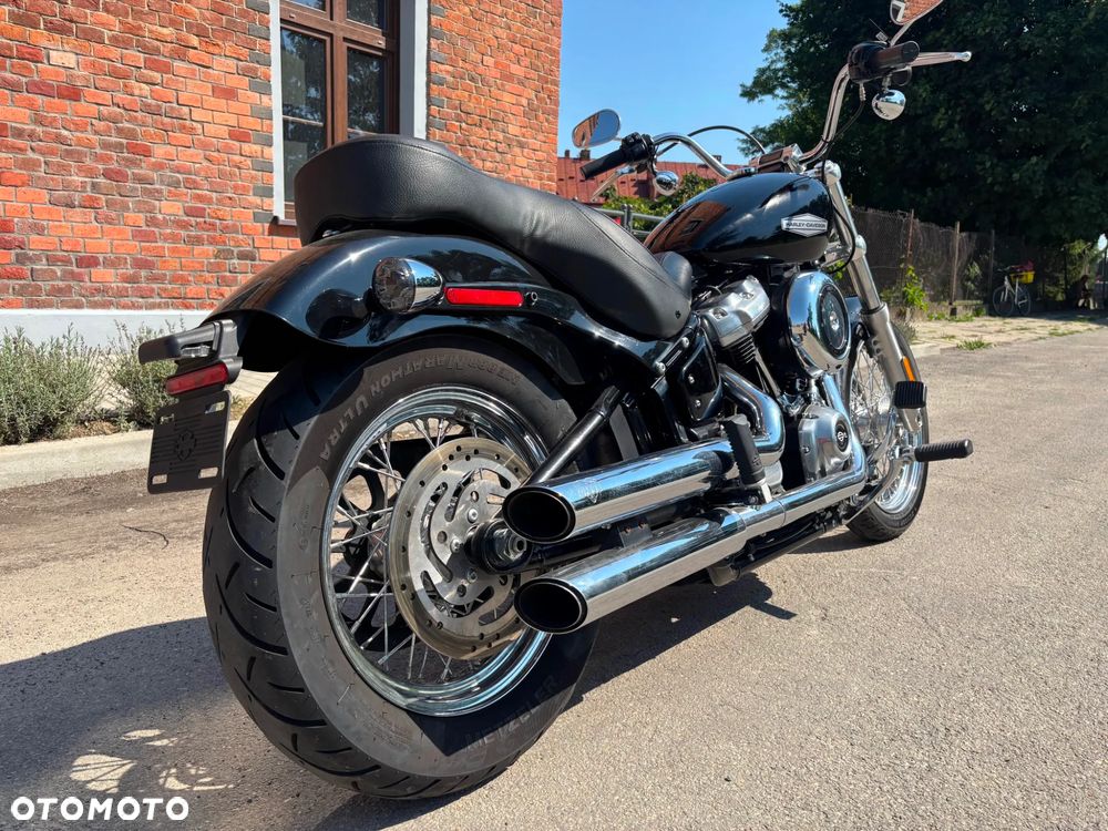 Harley-Davidson Softail Standard - 4