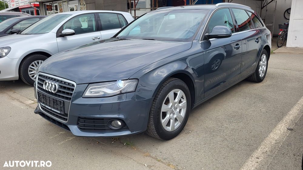 Audi A4 Avant - 1