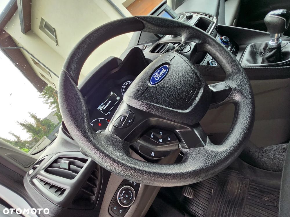 Ford Transit connect - 23