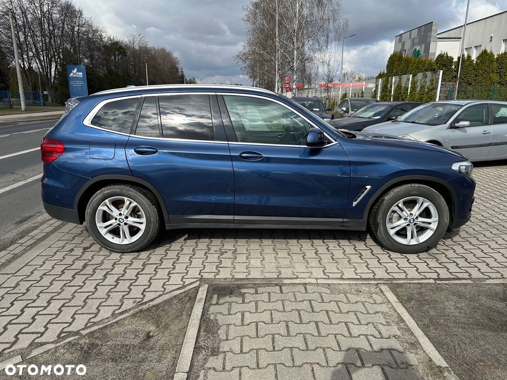 BMW X3 xDrive30i GPF Luxury Line - 5