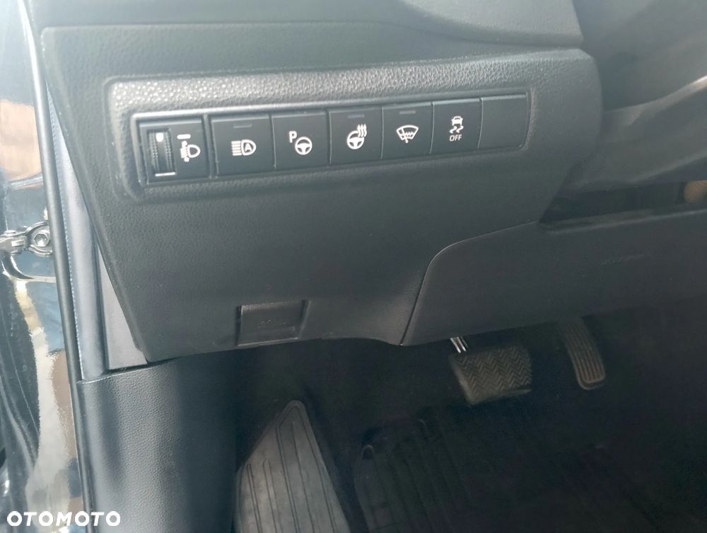 Toyota Corolla - 14