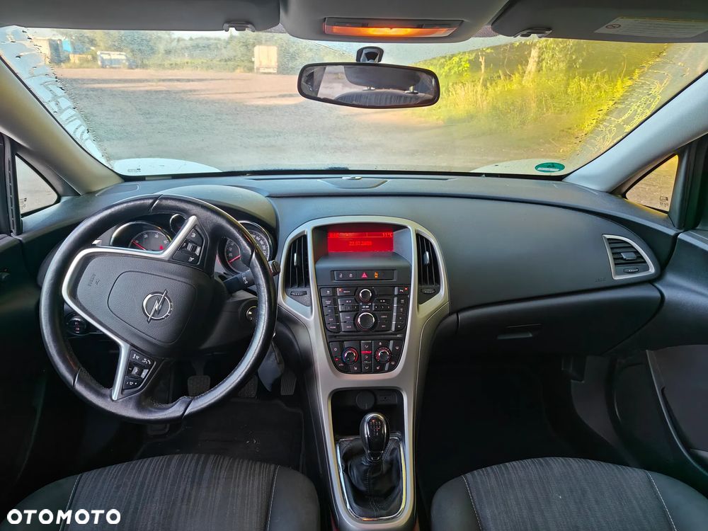 Opel Astra 1.3 CDTI DPF 150 Jahre - 9