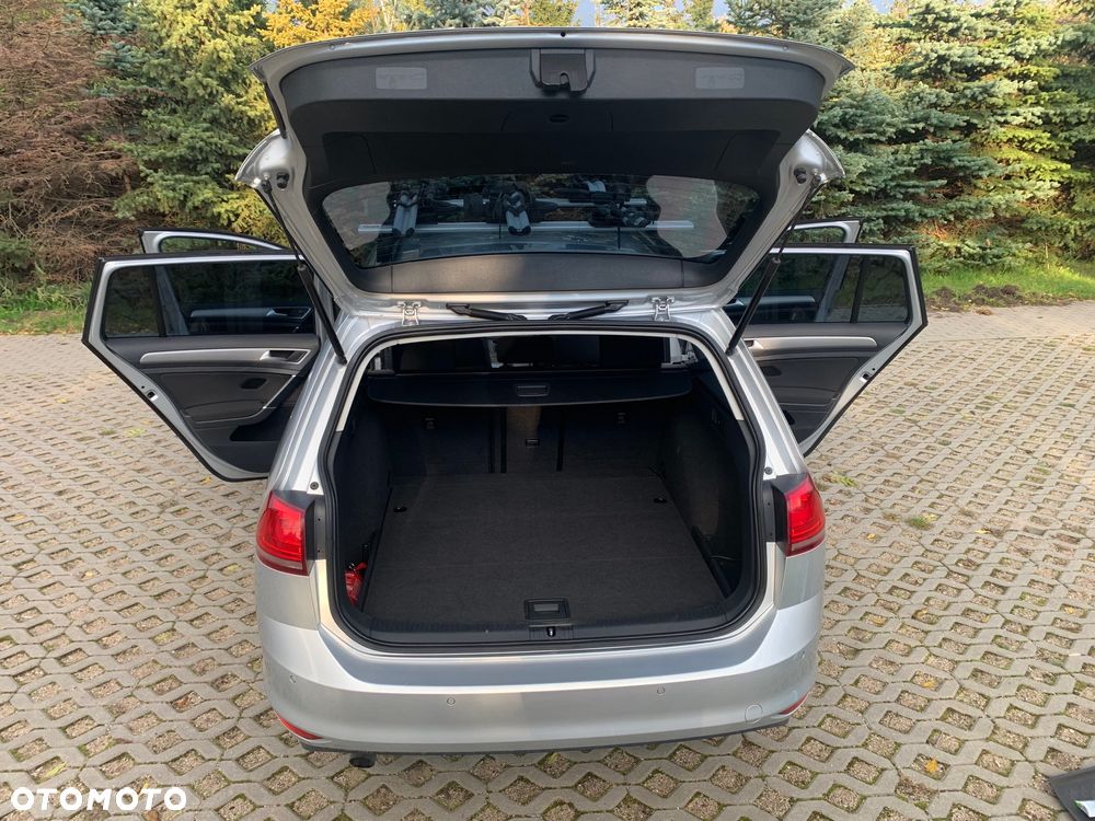 Volkswagen Golf 1.6 TDI BMT Comfortline - 19