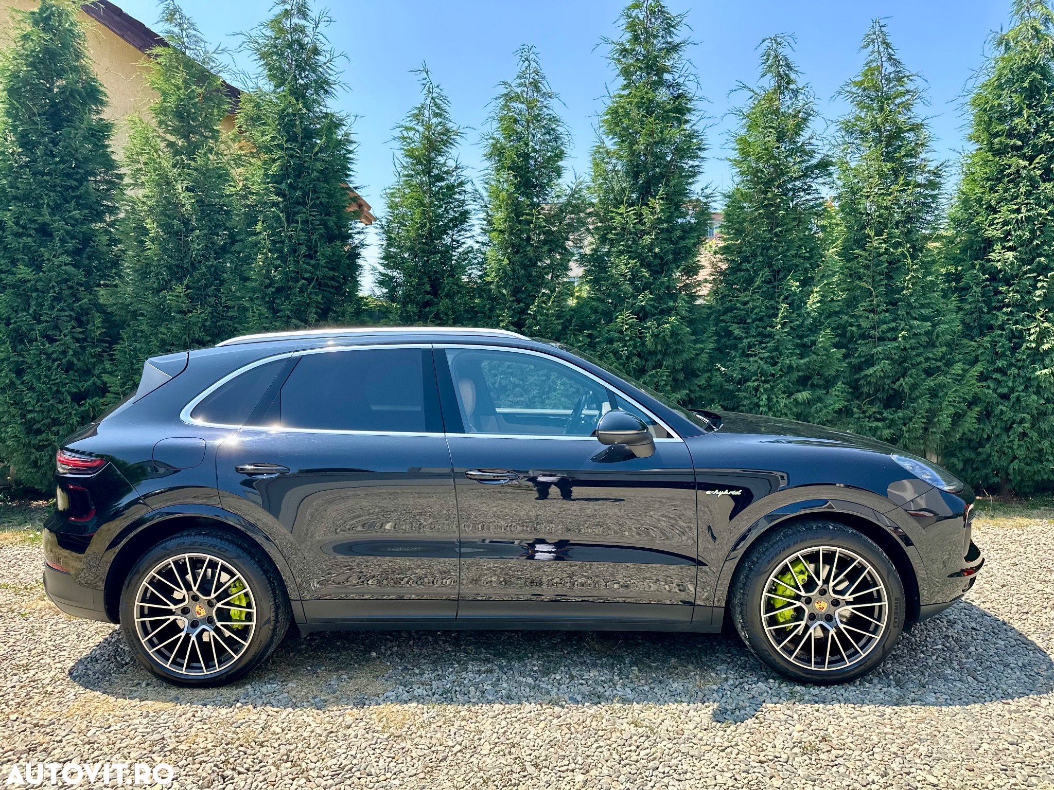 Porsche Cayenne - 10