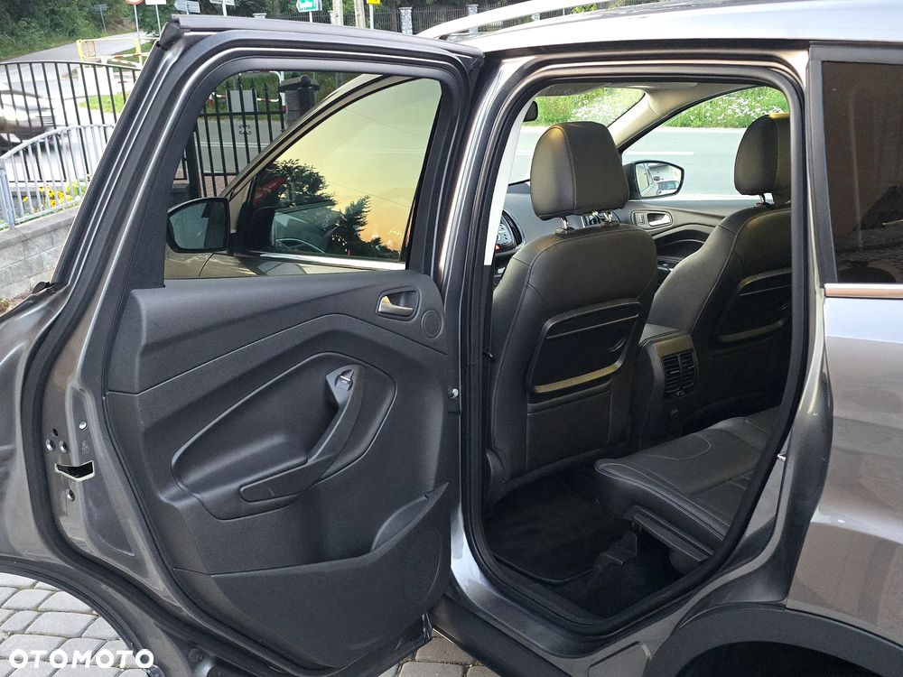 Ford Kuga 1.6 EcoBoost FWD Titanium Plus ASS - 19