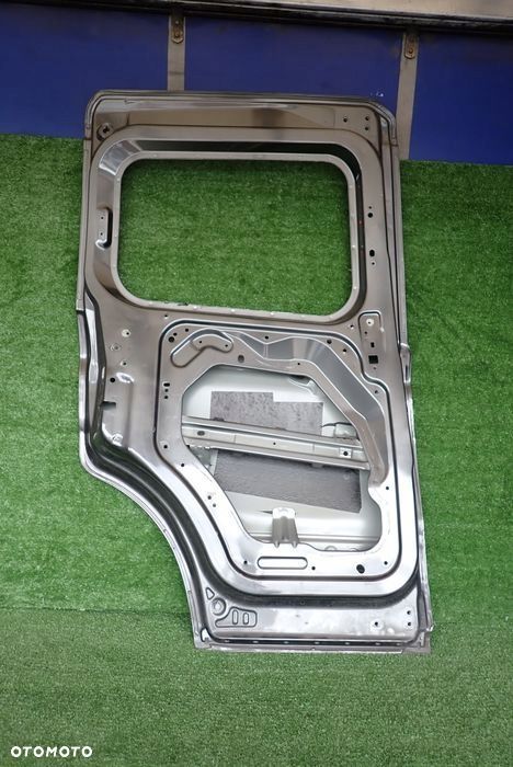 FORD TRANSIT COURIER 14- drzwi prawe tylne tył przesuwne - 9