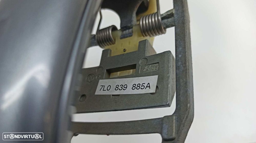 PUXADOR EXTERIOR TRASEIRO ESQUERDO VOLKSWAGEN TOUAREG (7LA) TDI R5 - 2