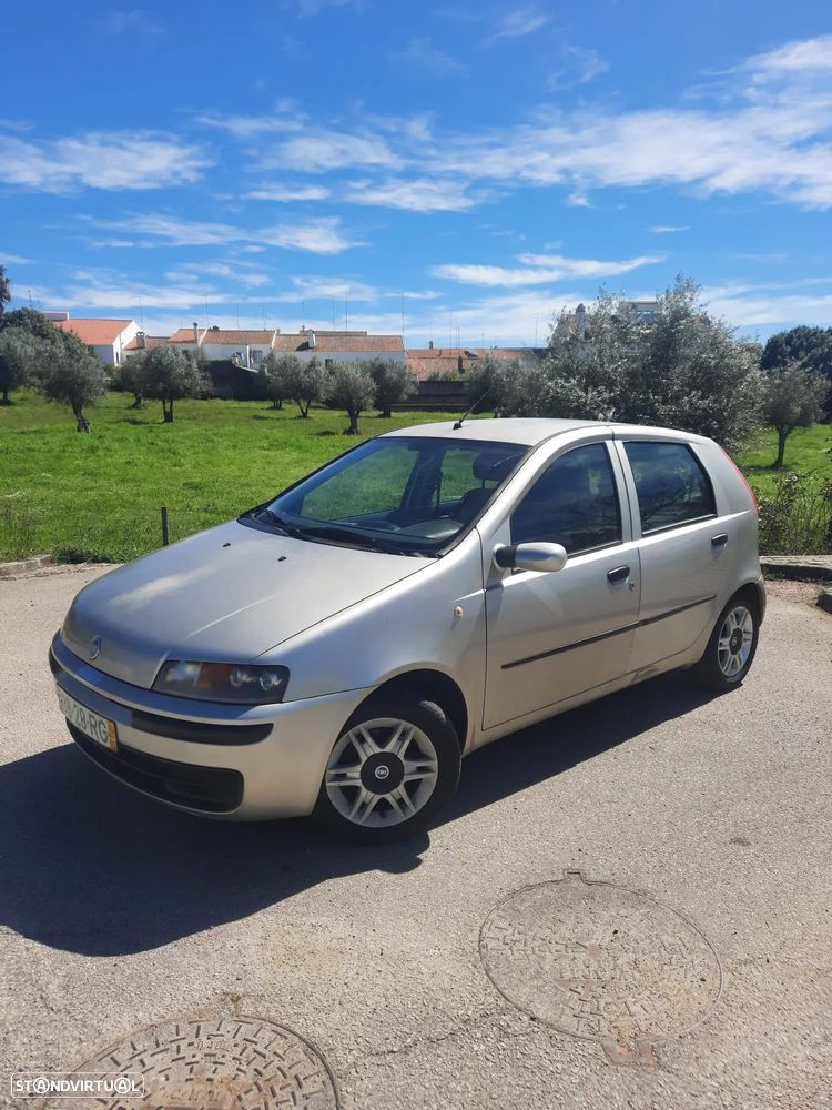 Fiat Punto 1.2 16V HLX - 1