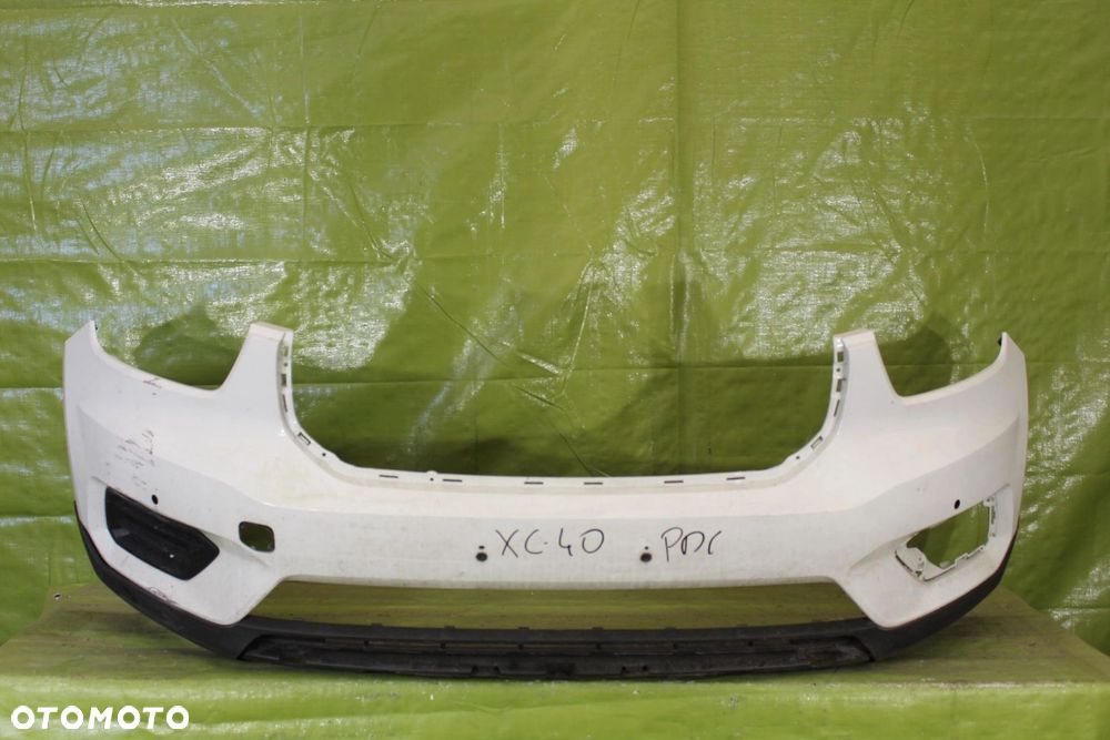 Zderzak przód Volvo XC40 po 2017r. - 1