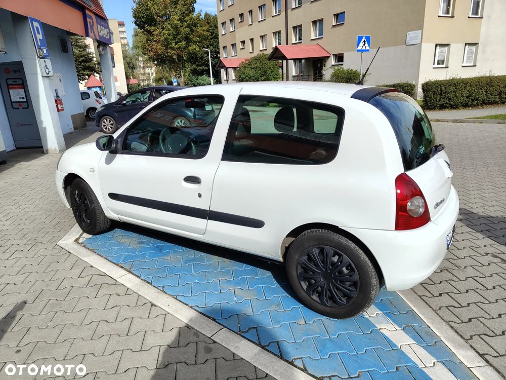 Renault Clio - 5