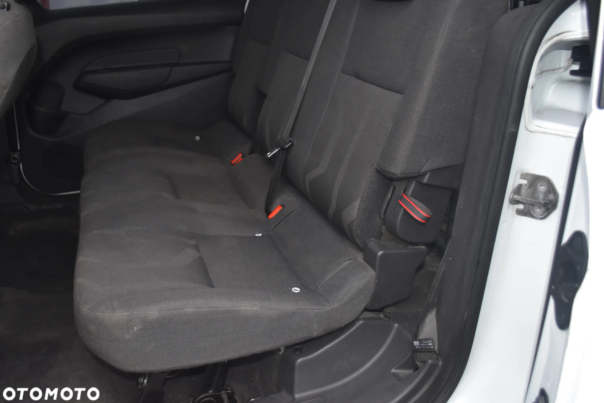Ford Transit - 13