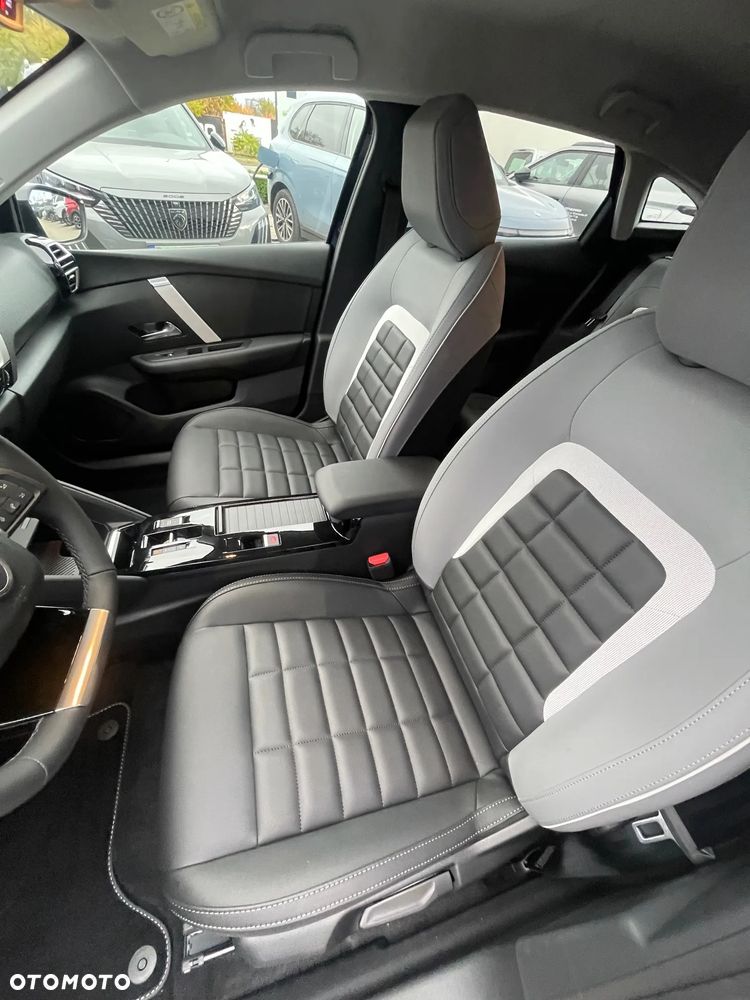 Citroën C4 1.2 mHEV Max eDCT6 - 14