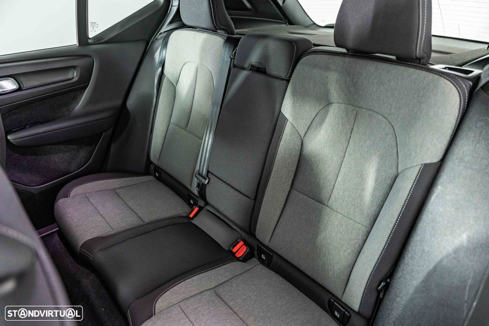 Volvo XC 40 1.5 T5 PHEV Momentum - 26