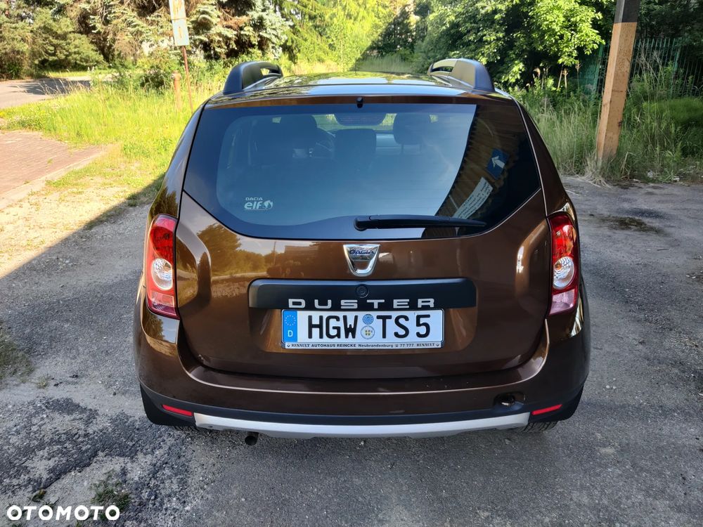 Dacia Duster 1.6 16V 105 4x2 Celebration - 6
