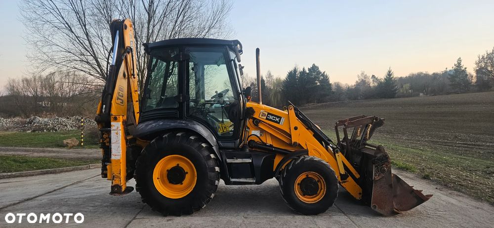 JCB 3CX - 5