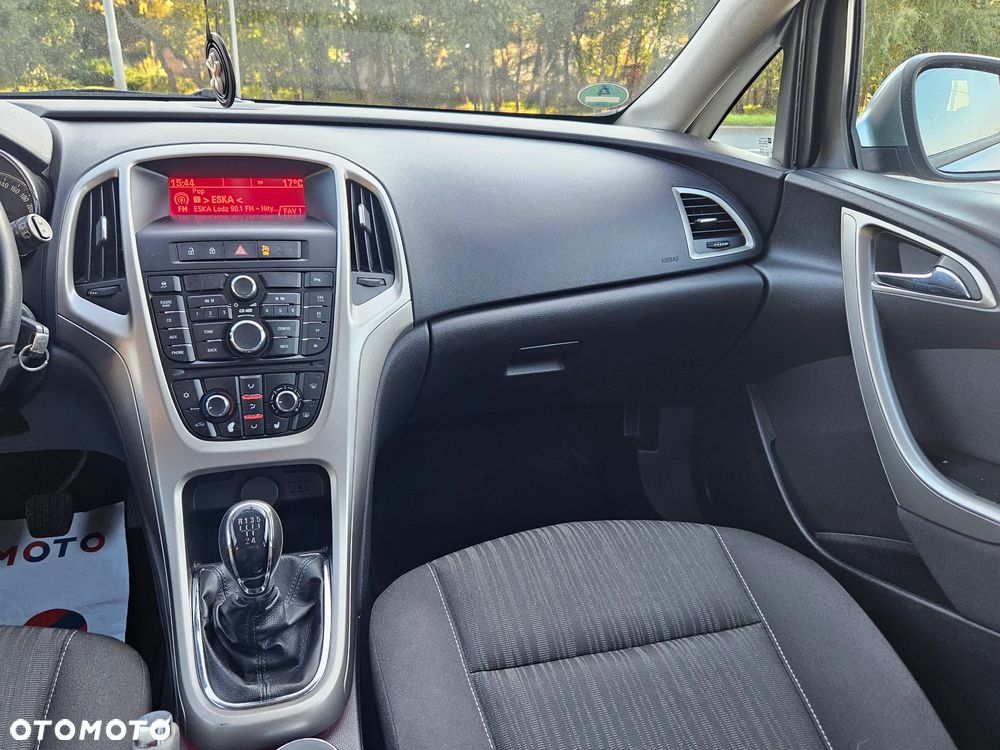 Opel Astra III 1.6 Enjoy - 23