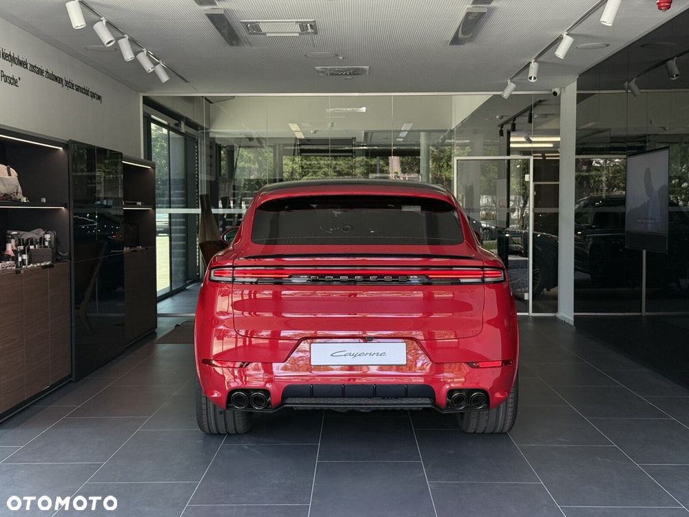 Porsche Cayenne - 6