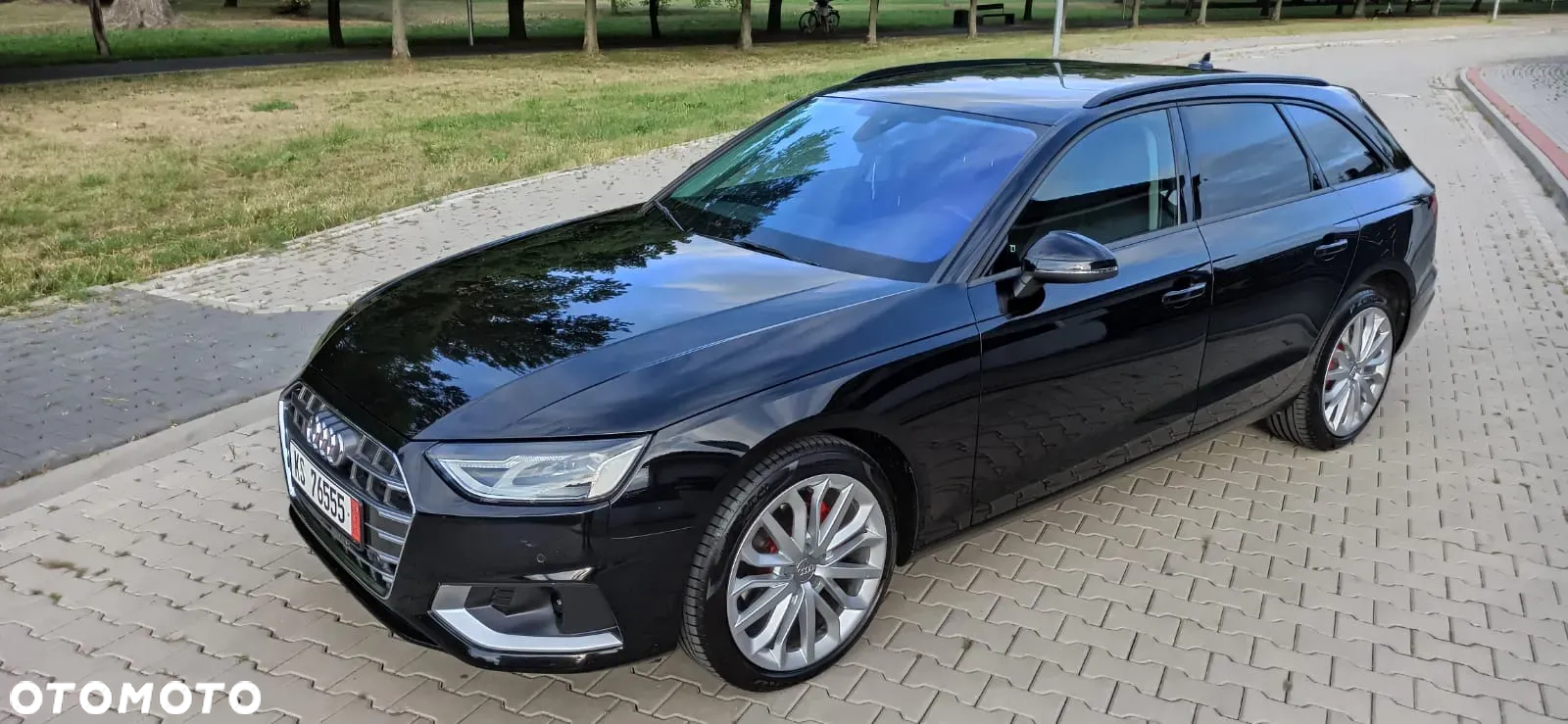 Audi A4 Avant 30 TDI S tronic - 3