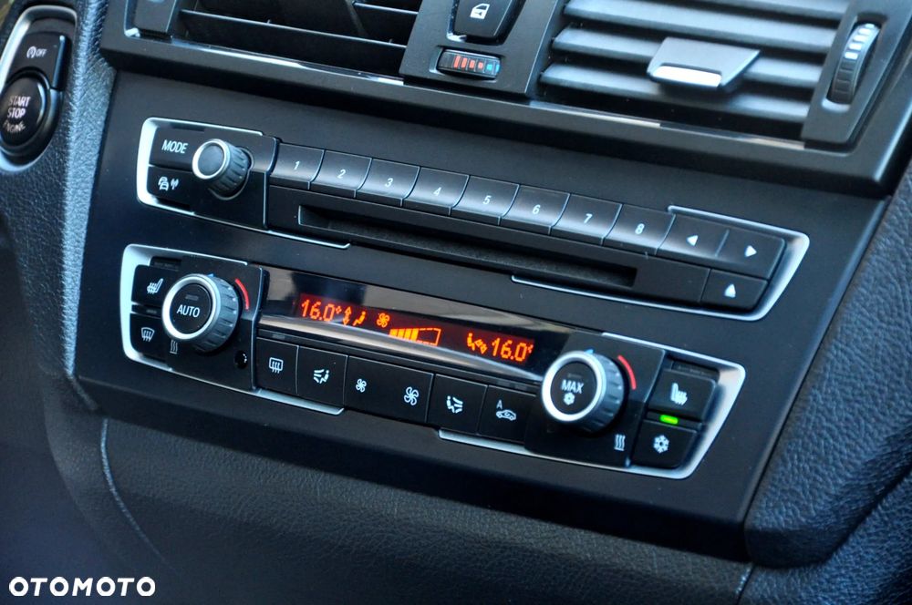 BMW Seria 1 116d DPF Edition Sport - 28