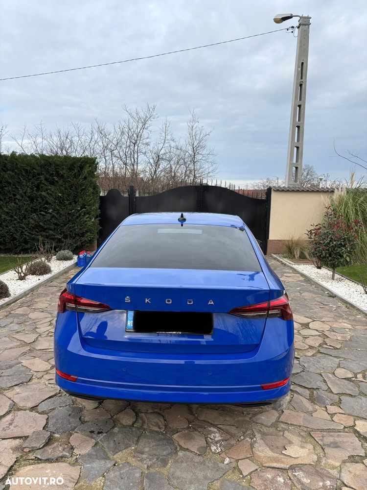 Skoda Octavia 2.0 TDI DSG Ambition - 4