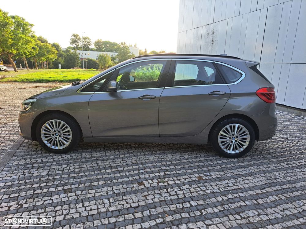BMW 216 Active Tourer d Luxury Line - 10