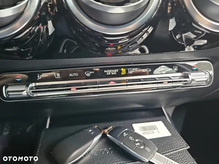 Mercedes-Benz GLA 200 4-Matic AMG Line - 6