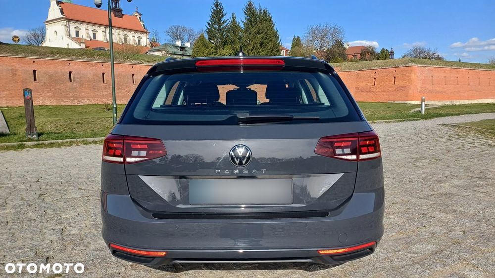 Volkswagen Passat 2.0 TDI EVO Essence - 5
