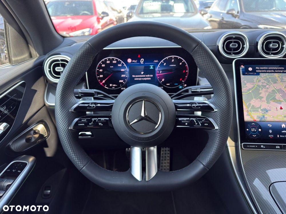 Mercedes-Benz GLC - 24