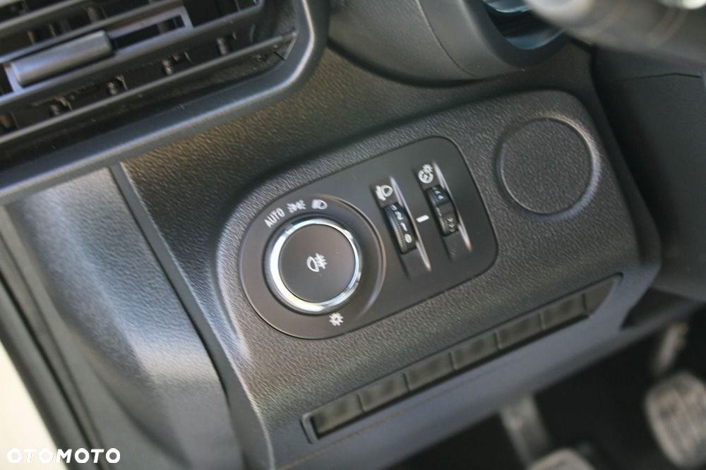 Opel Combo - 16