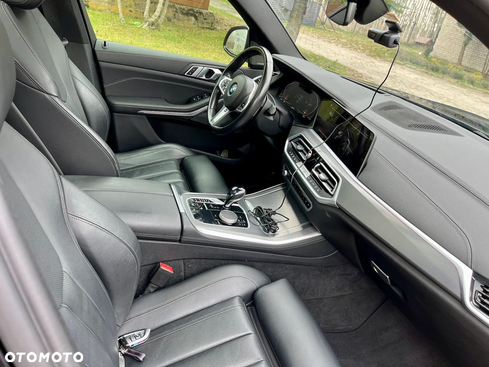 BMW X5 xDrive40d mHEV - 15