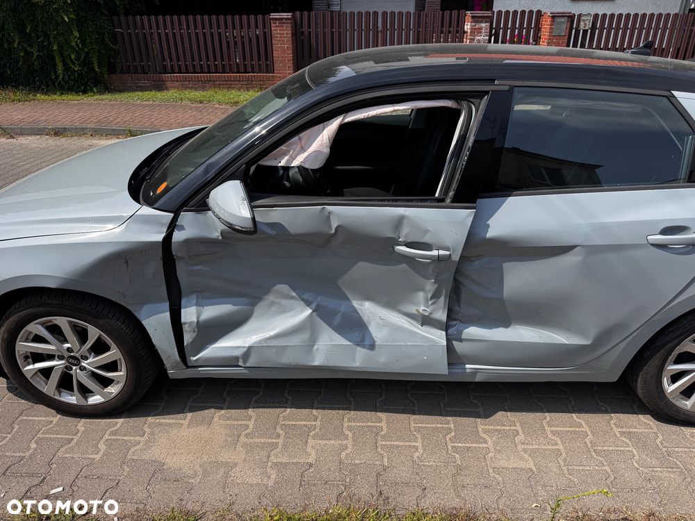 Audi A1 Sportback 25 TFSI Advanced S tronic - 3