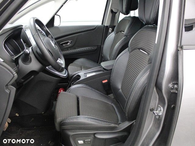 Renault Scenic - 20